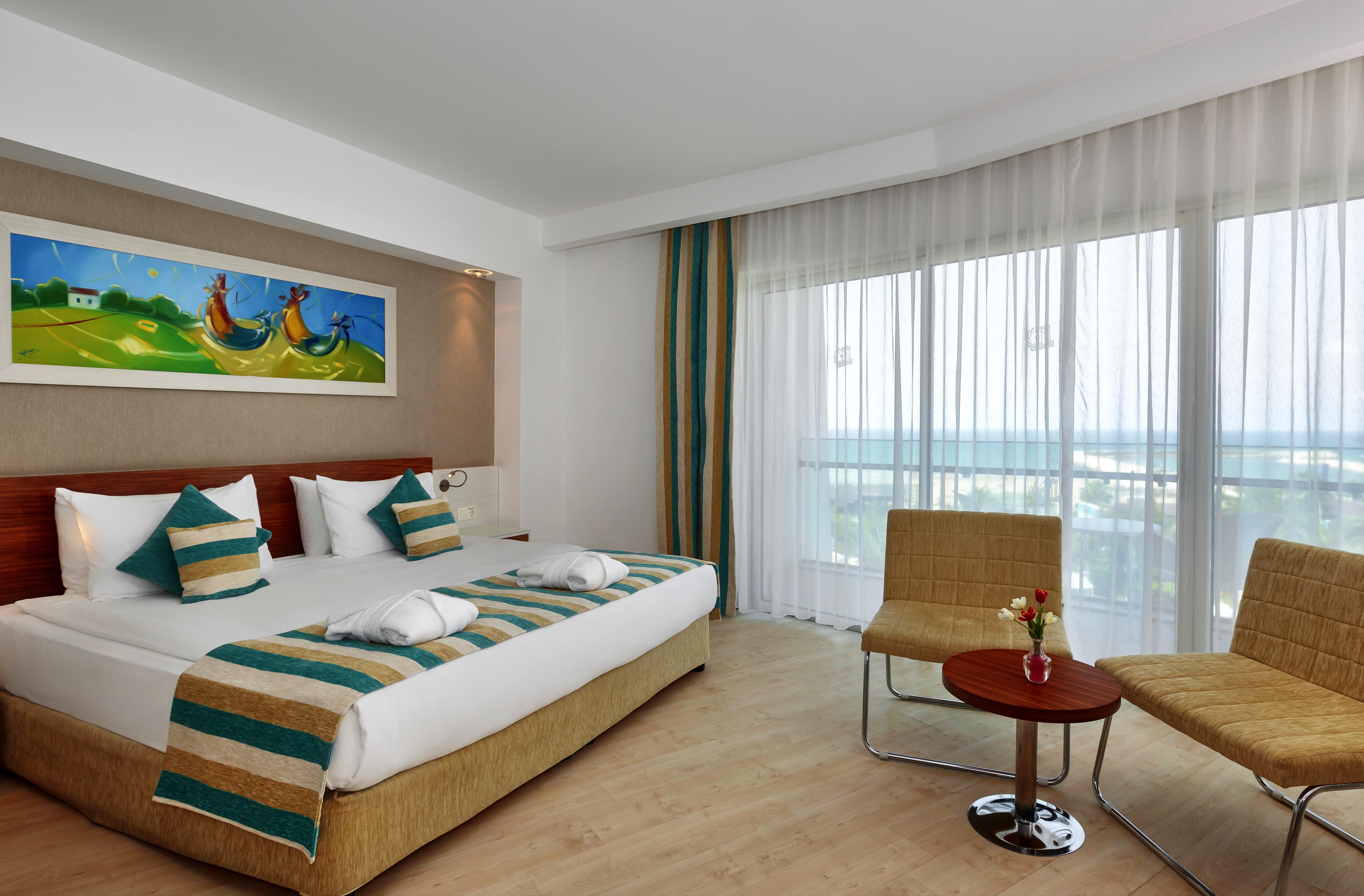 Sunis Evren Beach Resort Hotel & Spa Side Exterior photo