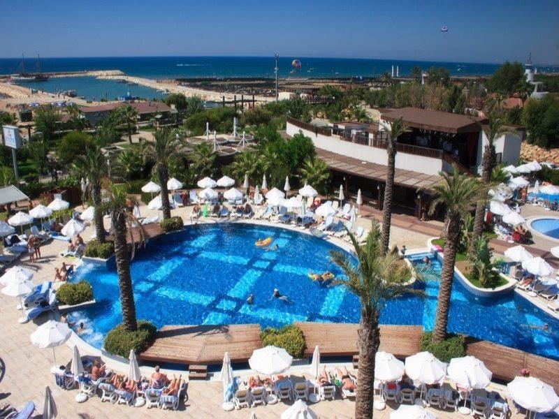 Sunis Evren Beach Resort Hotel & Spa Side Exterior photo