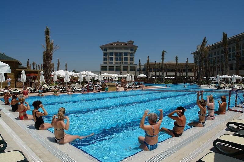 Sunis Evren Beach Resort Hotel & Spa Side Exterior photo